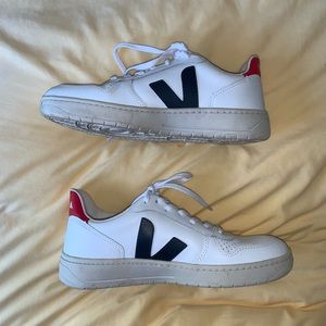 Women’s Red & Blue Veja Sneakers
